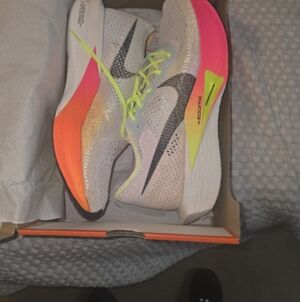 Nike Men's VaporFly ZoomX 3 Running Shoes